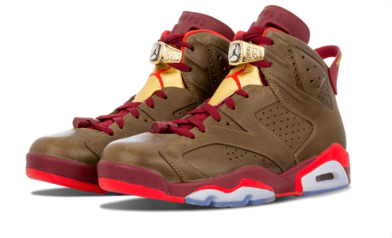 Air Jordan 6 Retro 'Chrome' 2022 Sneakers