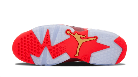 Air Jordan 6 Retro 'Chrome' 2022 Sneakers