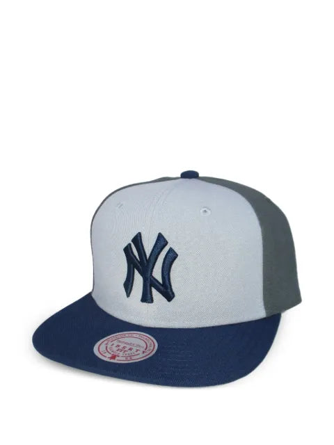 Mitchell & Ness x MLB New York Yankees Triple Play Liberty baseball cap