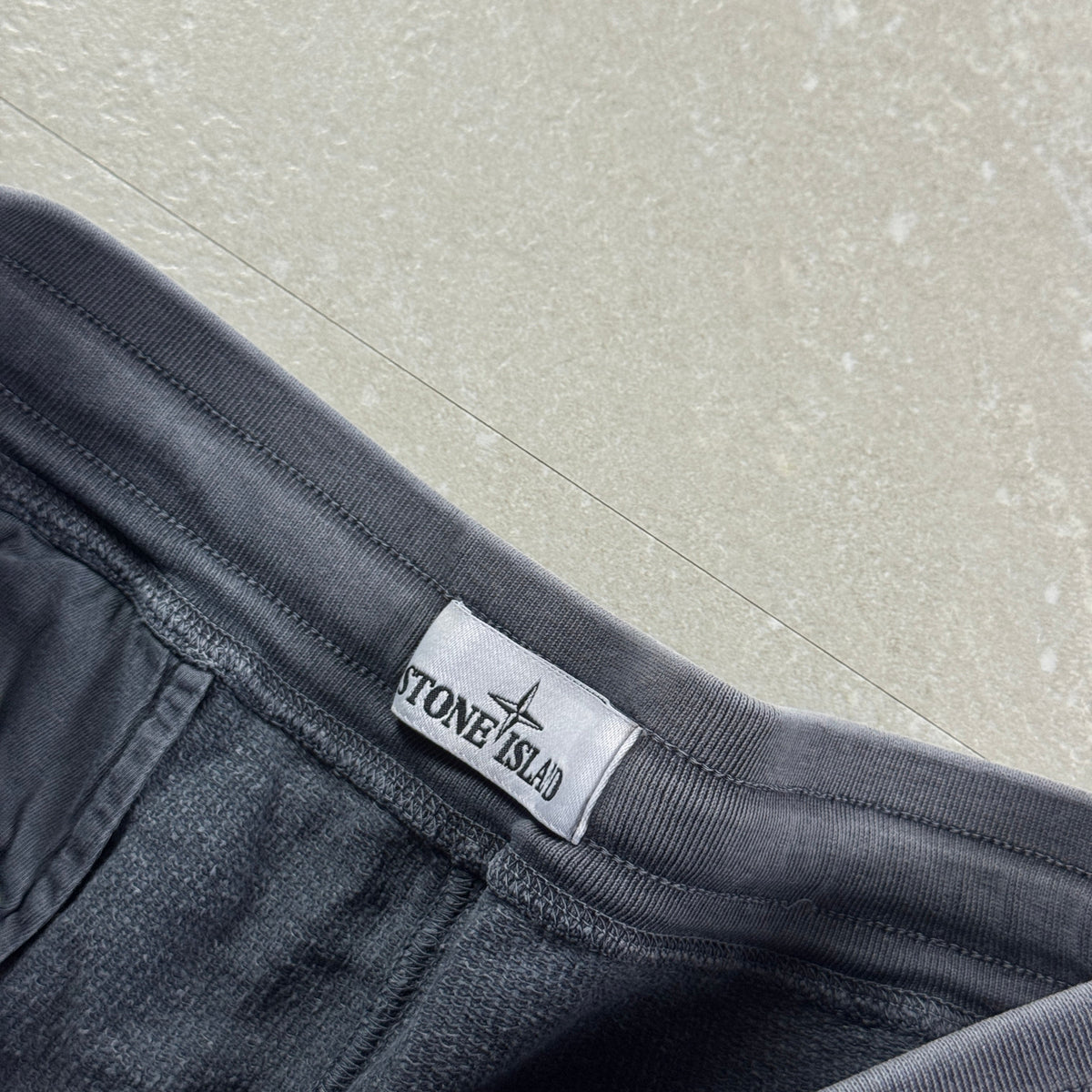 Stone Island Shorts (M)